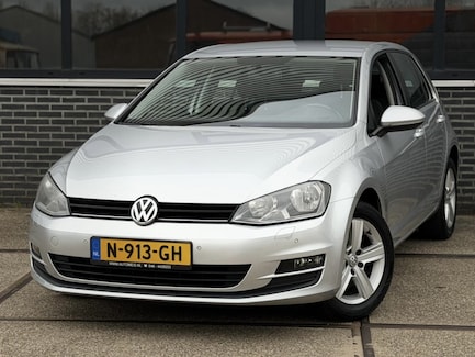 Volkswagen Golf 0