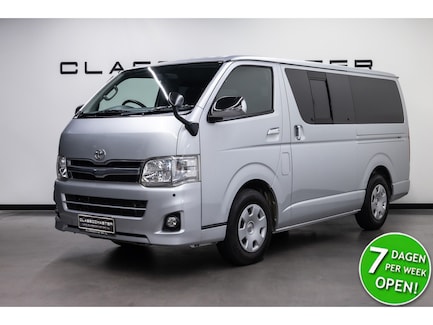 Toyota HiAce 0