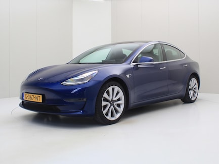 Tesla Model 3 0
