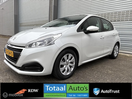 Peugeot 208 0