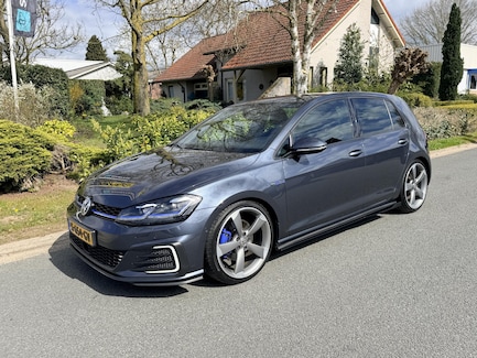 Volkswagen Golf 0