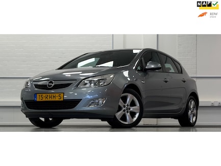 Opel Astra 0