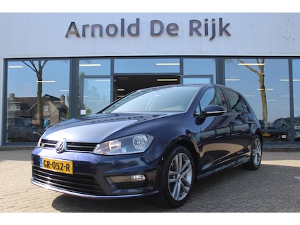 Volkswagen Golf 0