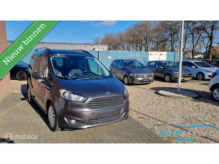 Ford Tourneo Courier 0