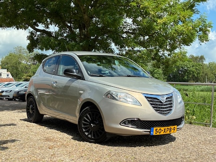 Lancia Ypsilon 0