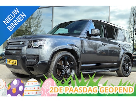 Land Rover Defender 0