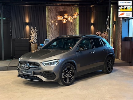 Mercedes-Benz GLA 0