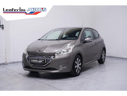 Peugeot 208 0