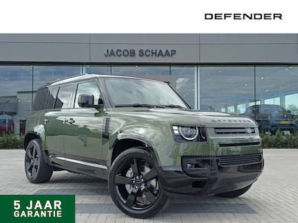 Land Rover Defender 0