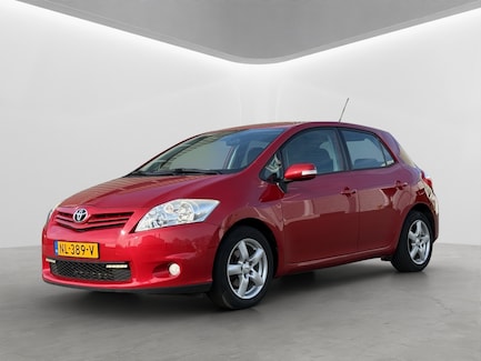 Toyota Auris 0