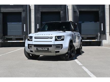 Land Rover Defender 0