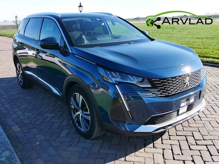 Peugeot 5008 0