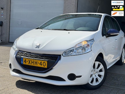 Peugeot 208 0
