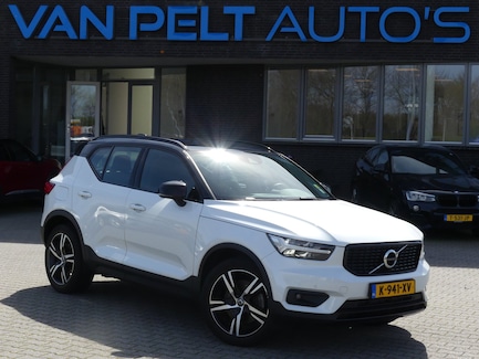 Volvo XC40 0