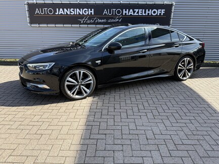 Opel Insignia 0
