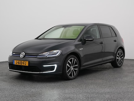 Volkswagen E-Golf 0