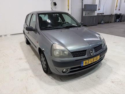 Renault Clio 0