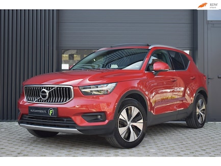 Volvo XC40 0