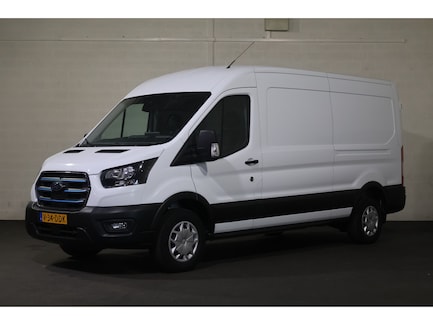 Ford E-Transit 0