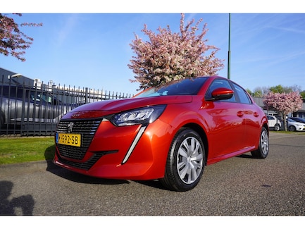 Peugeot 208 0