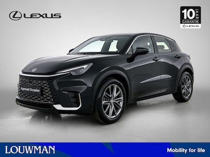 Lexus LBX 0