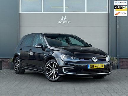 Volkswagen Golf 0