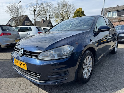Volkswagen Golf 0