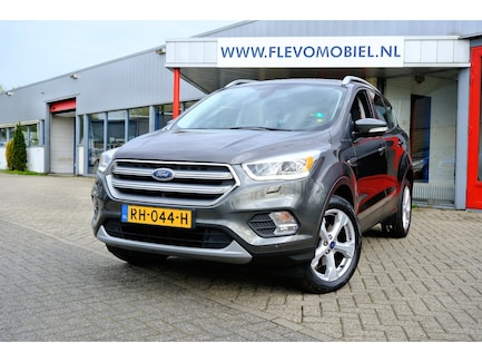 Ford Kuga 0