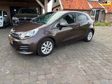 Kia Rio 0