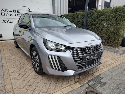 Peugeot 208 0