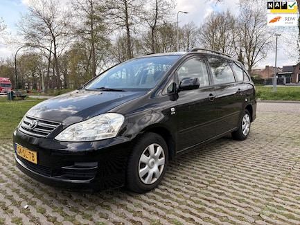 Toyota Avensis Verso 0