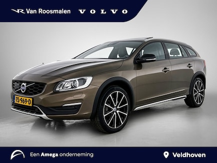 Volvo V60 Cross Country 0