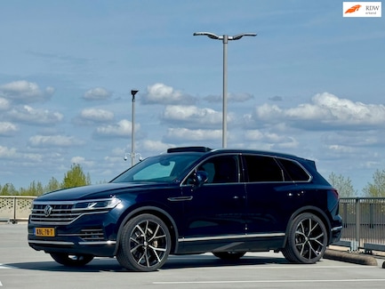 Volkswagen Touareg 0