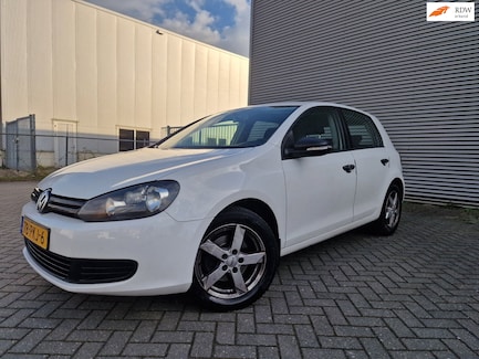 Volkswagen Golf 0