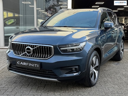 Volvo XC40 0