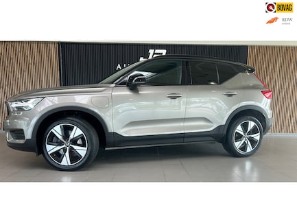 Volvo XC40 0