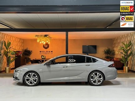 Opel Insignia 0
