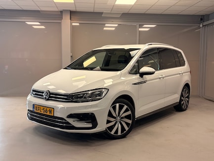 Volkswagen Touran 0