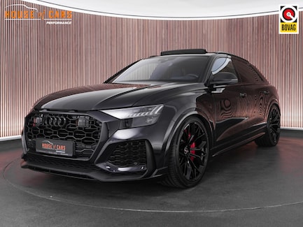 Audi RS Q8 0
