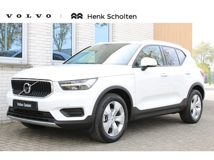 Volvo XC40 0