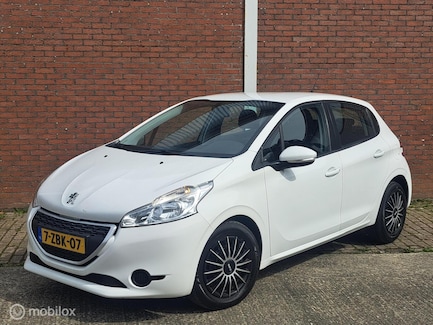 Peugeot 208 0