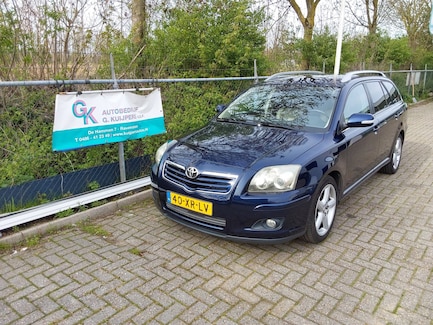 Toyota Avensis 0