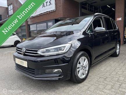 Volkswagen Touran 0