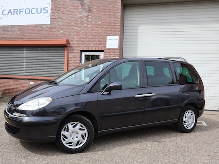 Peugeot 807 0