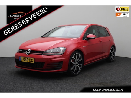 Volkswagen Golf 0