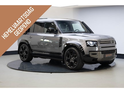 Land Rover Defender 0