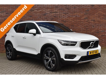 Volvo XC40 0
