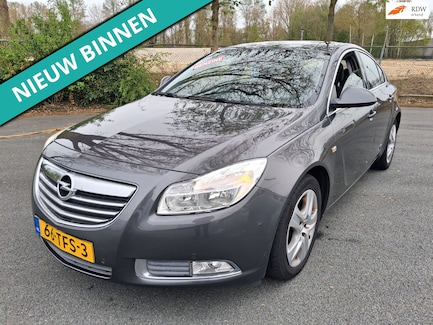 Opel Insignia 0