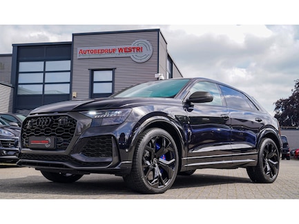 Audi RS Q8 0