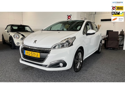 Peugeot 208 0